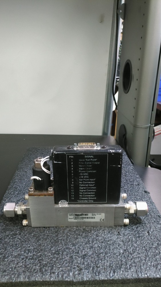 MKS Model 1559A01312LS1BV 100 SLM N2 Mass Flow Controller