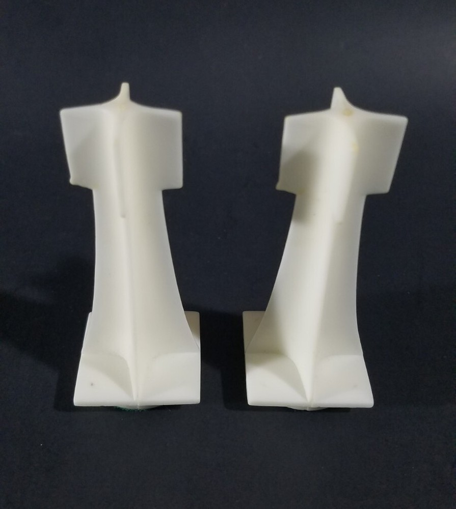 Visual Chess White Rook x2 Replacement Pieces TAG Harvey Kidder (1965)