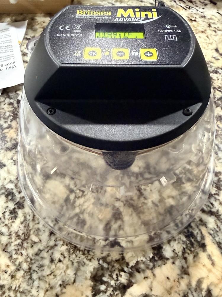 Brinsea Mini Advance 7 Egg Digital Incubator