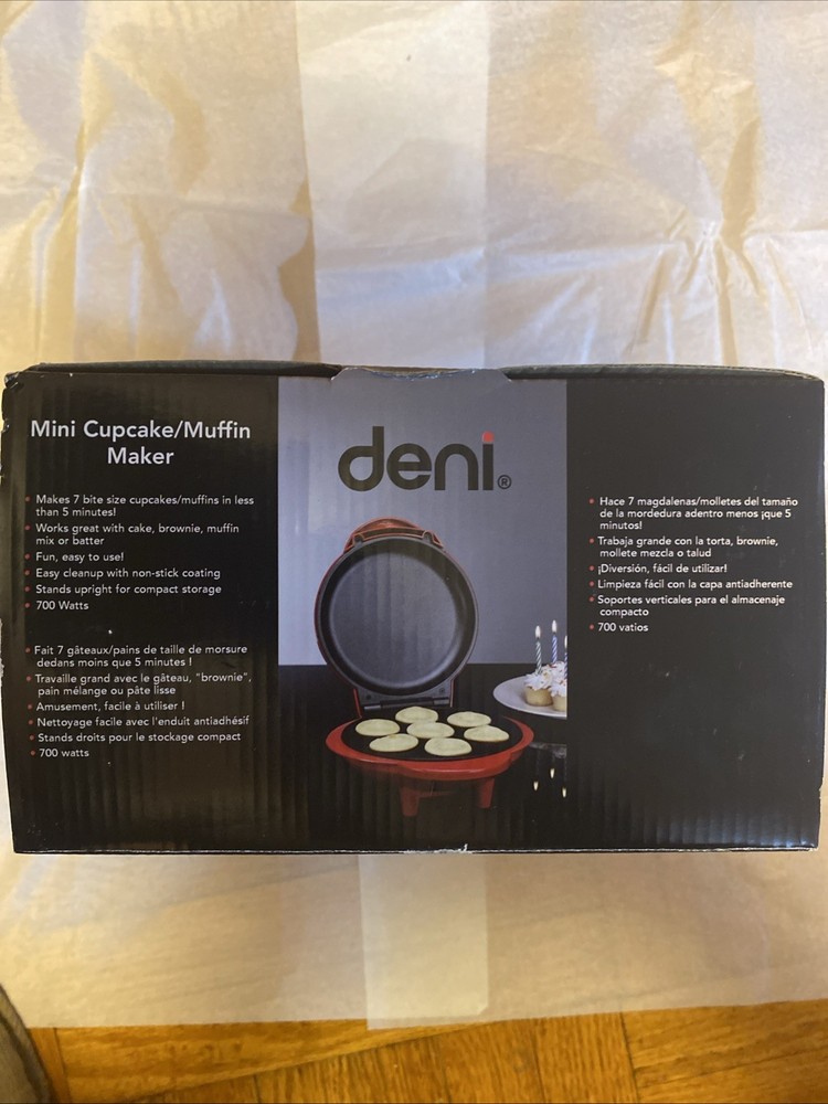 NEW Deni Mini Red Cupcake/Muffin Maker