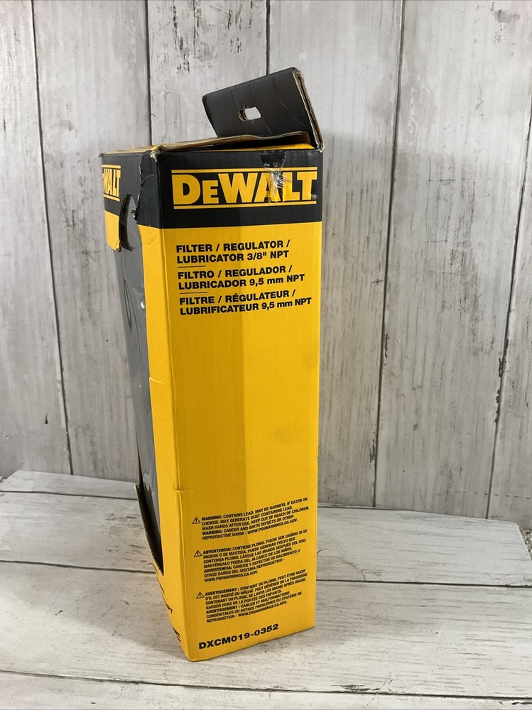 DEWALT 3/8" NPT Filter Regulator Lubricator DXCM019-0352