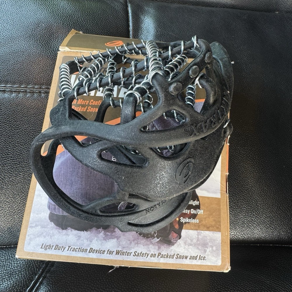 Yaktrax Walker Small Black Traction Cleats