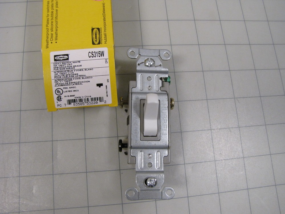 Hubbell CS315W White 3-Way Toggle Switch 15A 120/277 Vac NEW