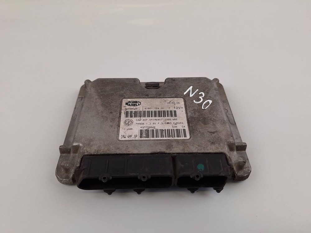 Fiat Panda II 2008 Engine Control Module ECU 55190098 kW BVV977