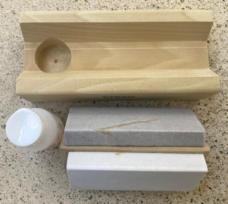 Tri 4 Arkansas Knife Sharpening Stone Kit