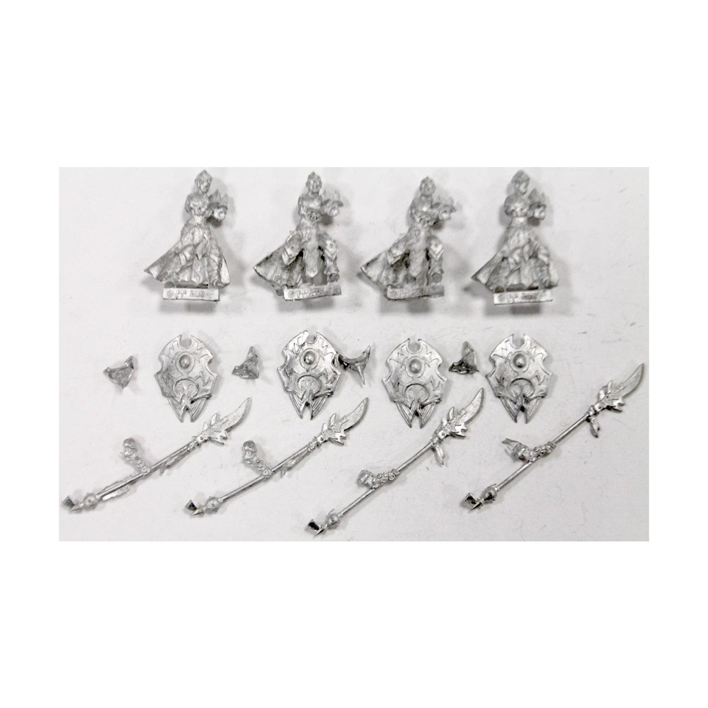 Praetorian Karax #3 NM