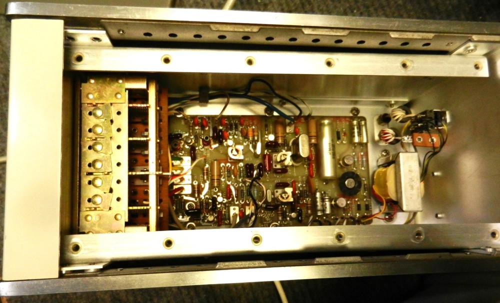 HP 8406A Frequency Comb Generator