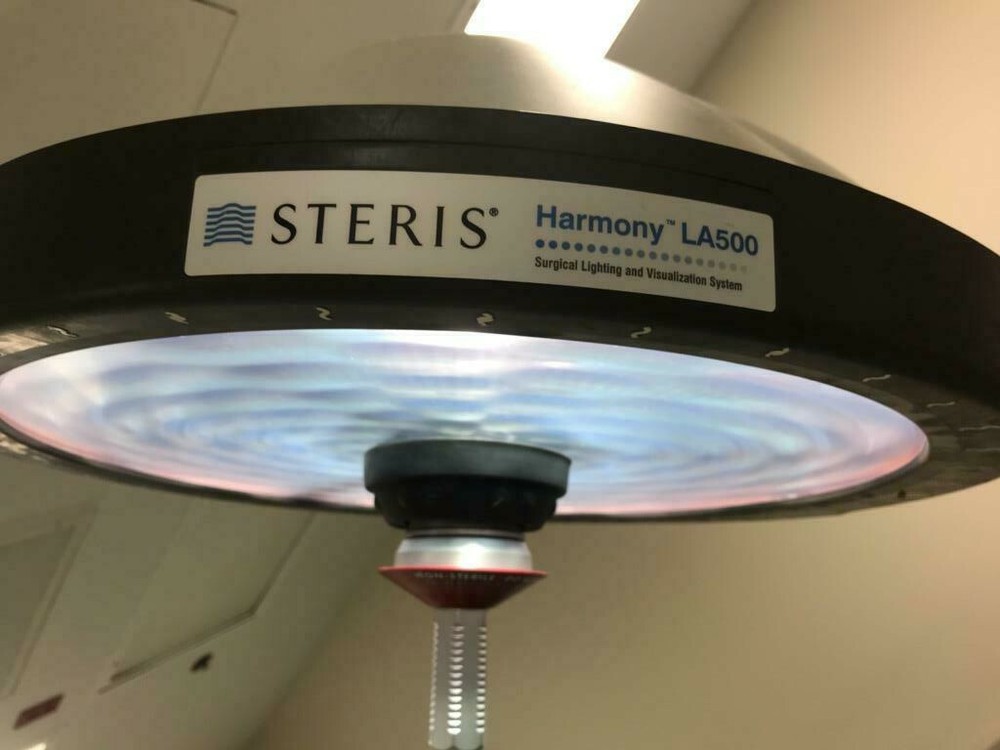 Steris Harmony LA 500 Surgical Lights