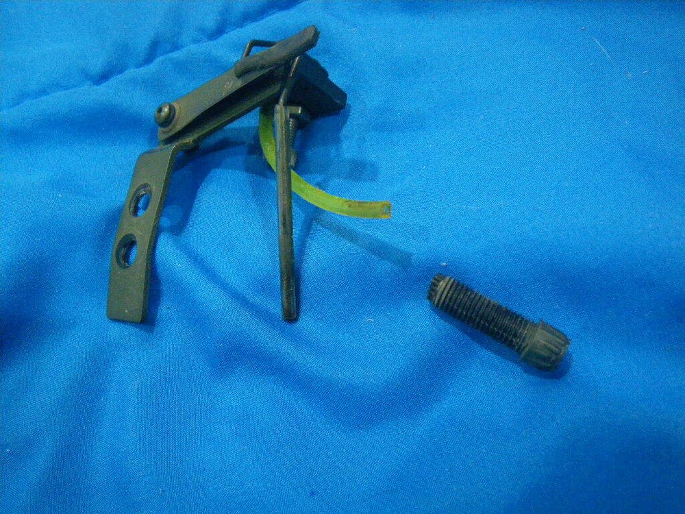 Vintage Compound Bow Rest