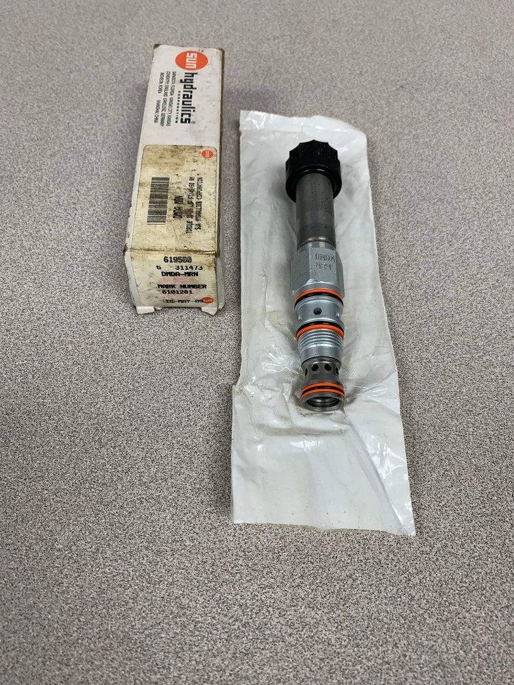 Sun Hydraulics DMDA-MRN 3-Way Solenoid Valve (Open Box)