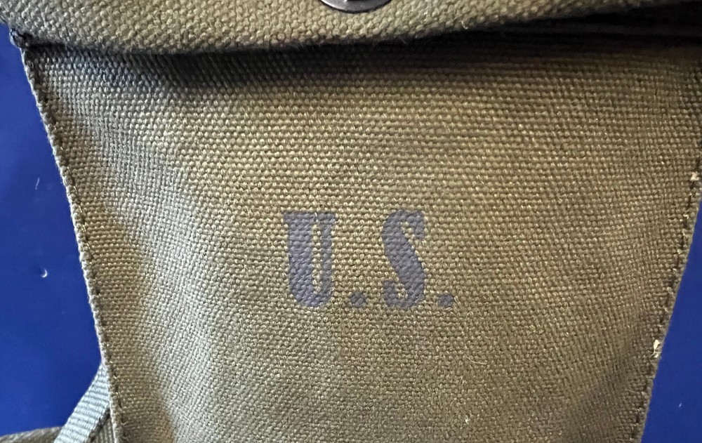 US MODEL M-1936 THOMPSON MAGAZINE BAG WITH STRAP