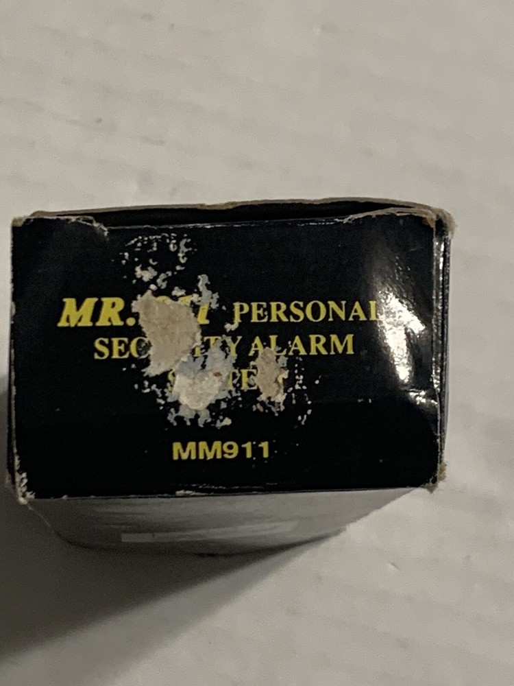 Personal Safety Panic Alarm System Sensor Switch Flash Light MR 911