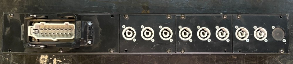 Harting HAN16 to 8x Powercon adapter