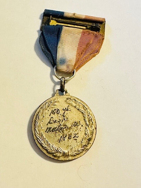 Vintage 1962 160 Yard Dash Medal
