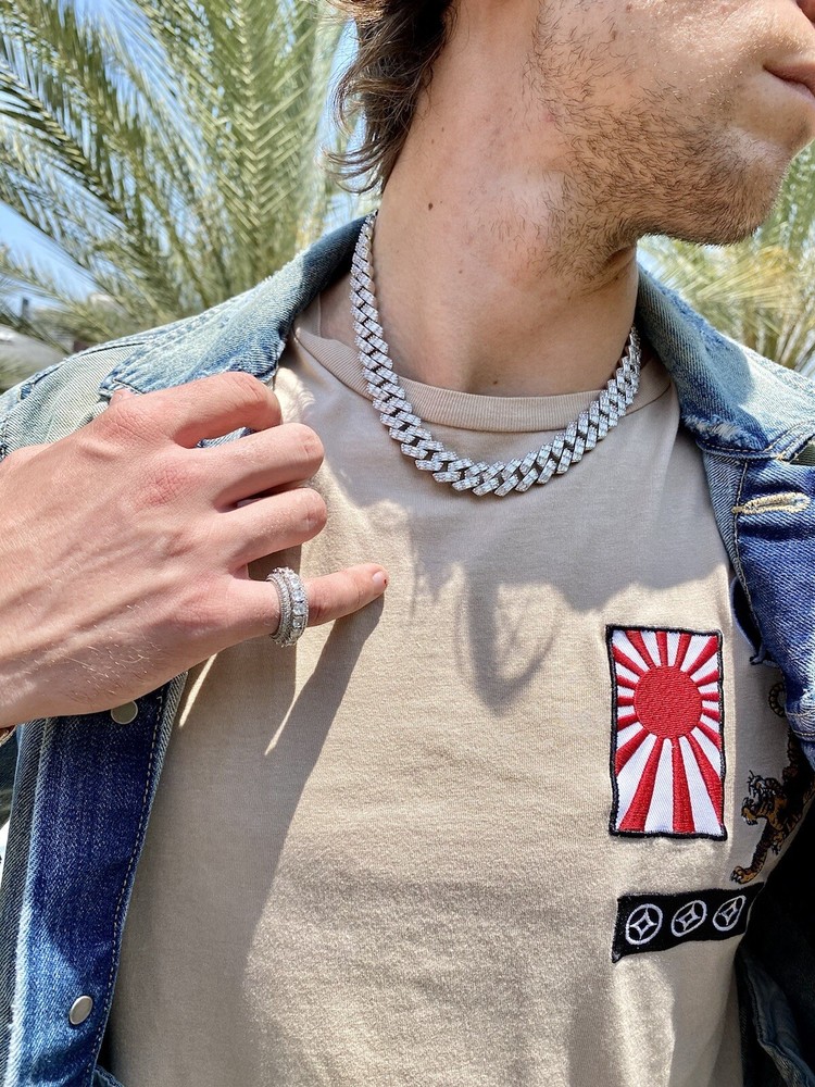 15mm Baguette Prong Diamond Necklace