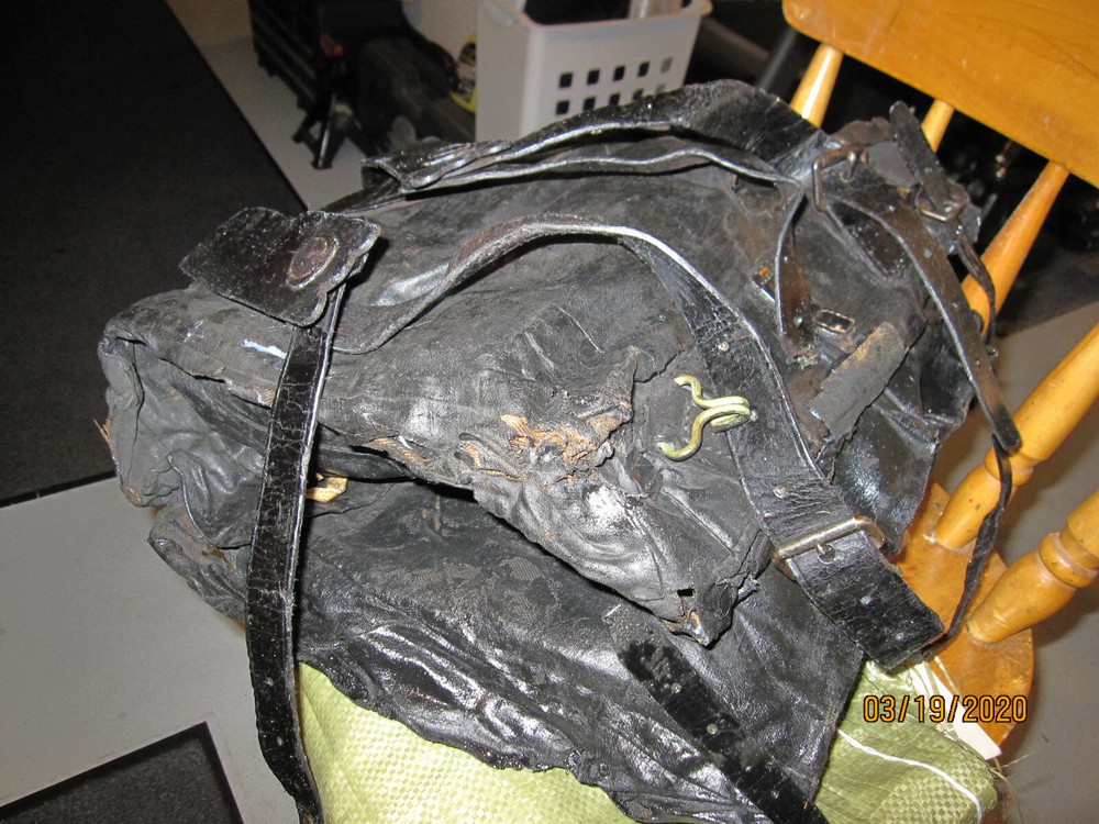Original tarred Civil War Knapsack in display condition