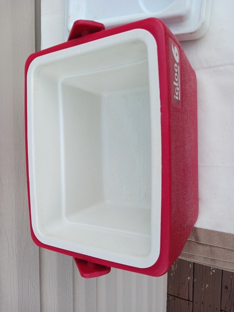 Igloo Personal 6 Cooler