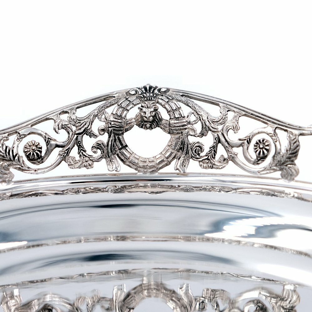 800 Sterling Silver Glossy Dish with Lions Edge