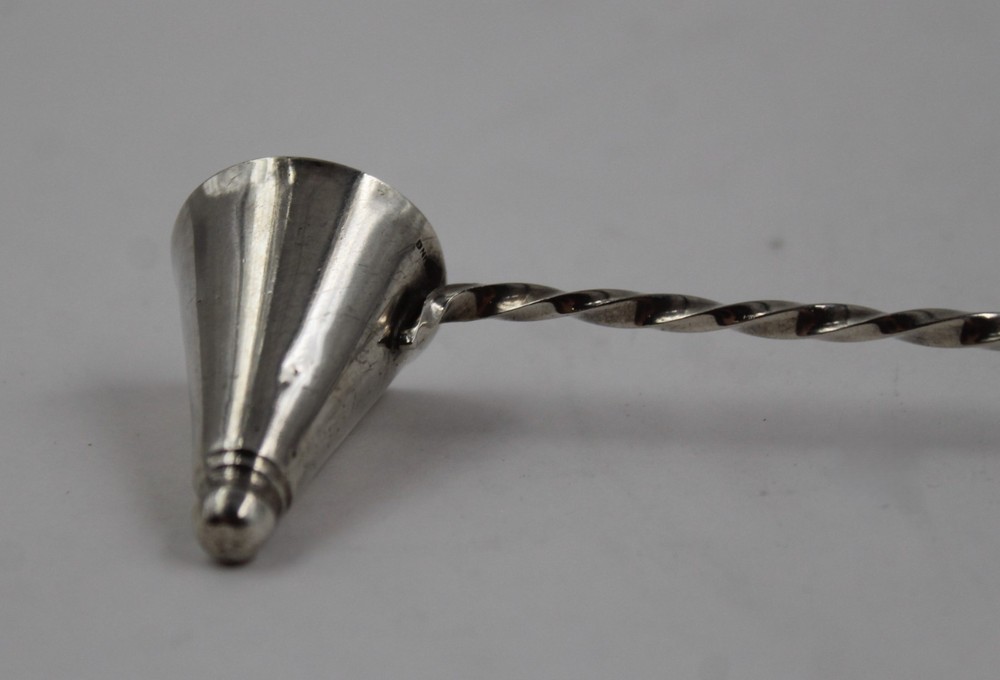 STERLING SILVER CANDLE SNUFFER 9 INCHES B0131