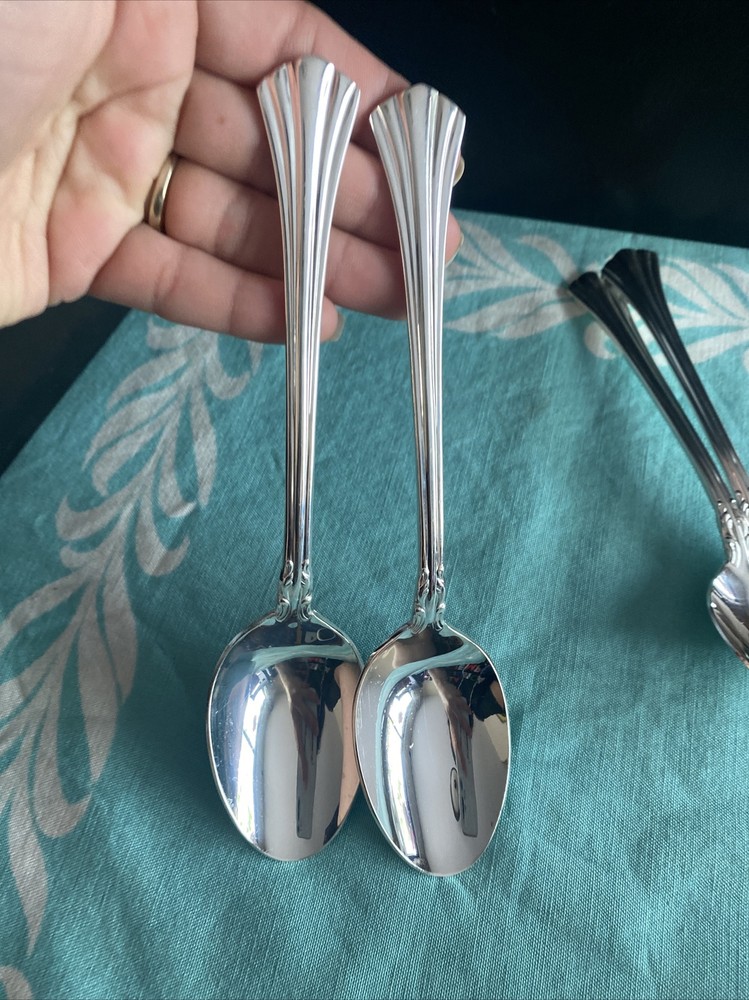 4 Towle Aristocrat Silverplate EP Supreme flatware place settings dinner spoons