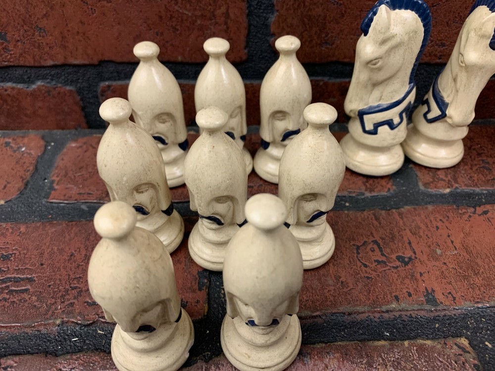Vintage Chess Pieces Ceramic Medieval White Blue 31pcs