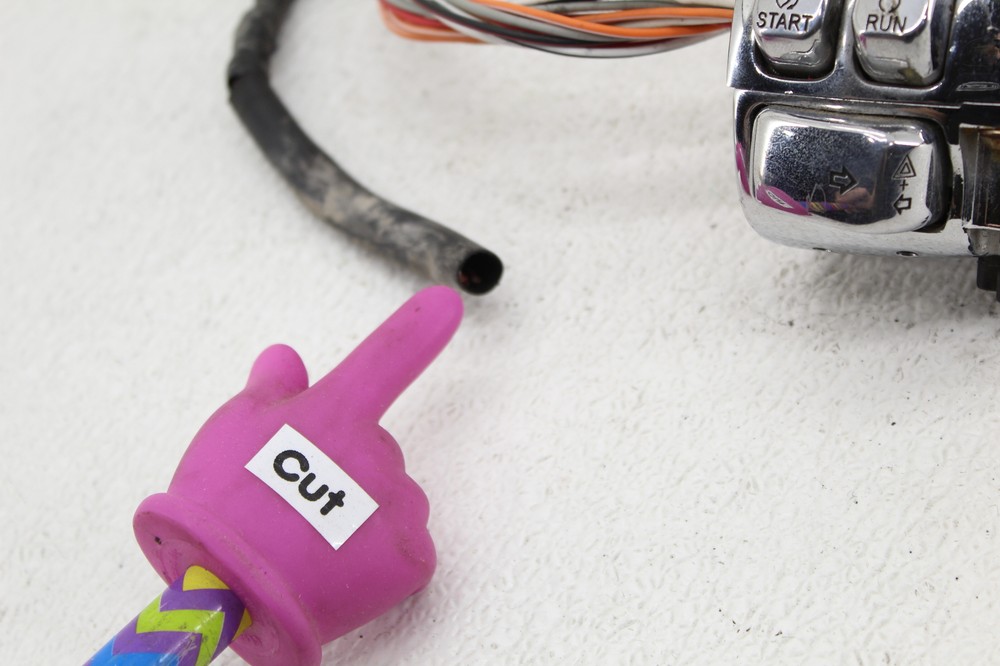 00-06 Harley Davidson Heritage Flstci Right Control Switch Pack