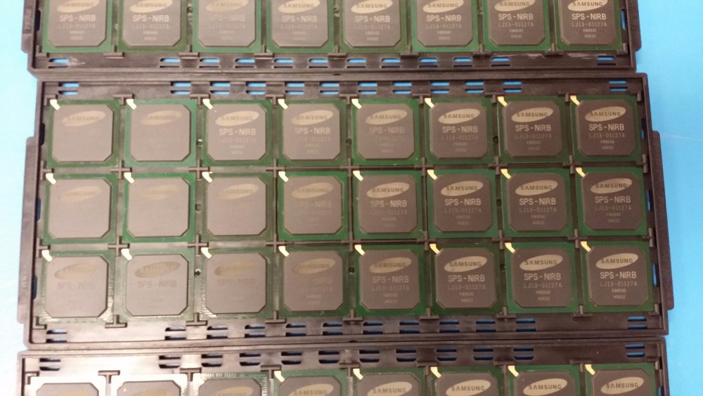 (1 PC) SPS-NIRB SAMSUNG BGA IC