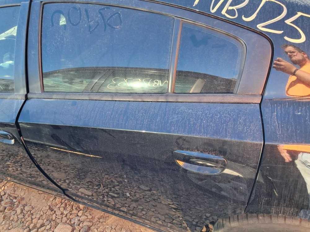 CHARGER 2016 Glove Box 4824312