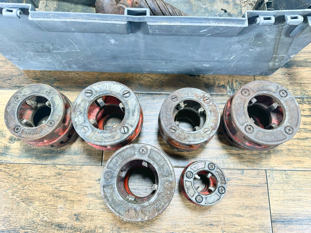 Ridgid 12-R Pipe Threader Die Head Set 12R Threading Dies G653