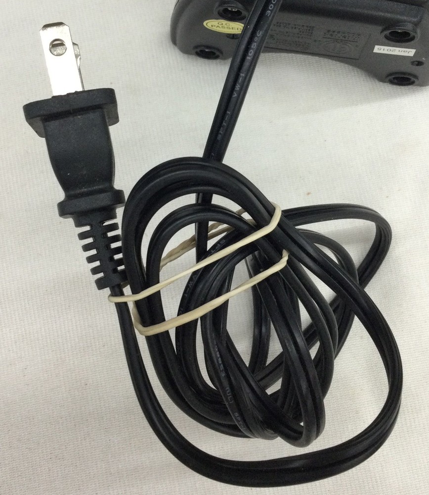 Sharp Model SPC106 Digital Alarm Clock (Large Blue Display) Works c5