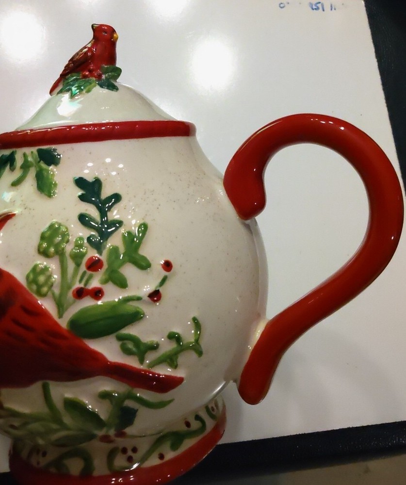 Cardinal By Noble Excellence Tea Pot