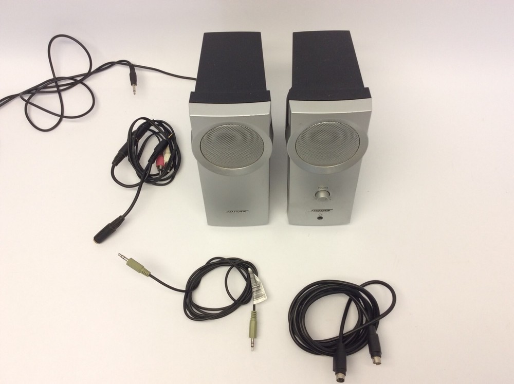 Bose Silver Computer Speakers Companion 2 Desktop Pair