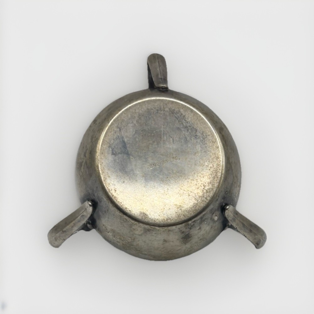 Oneida vintage silverplate sugar bowl