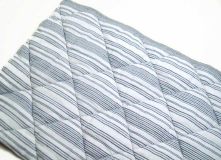Tagless Yarn Dyed Stripe Quilted Fabric Patch Sample Mat