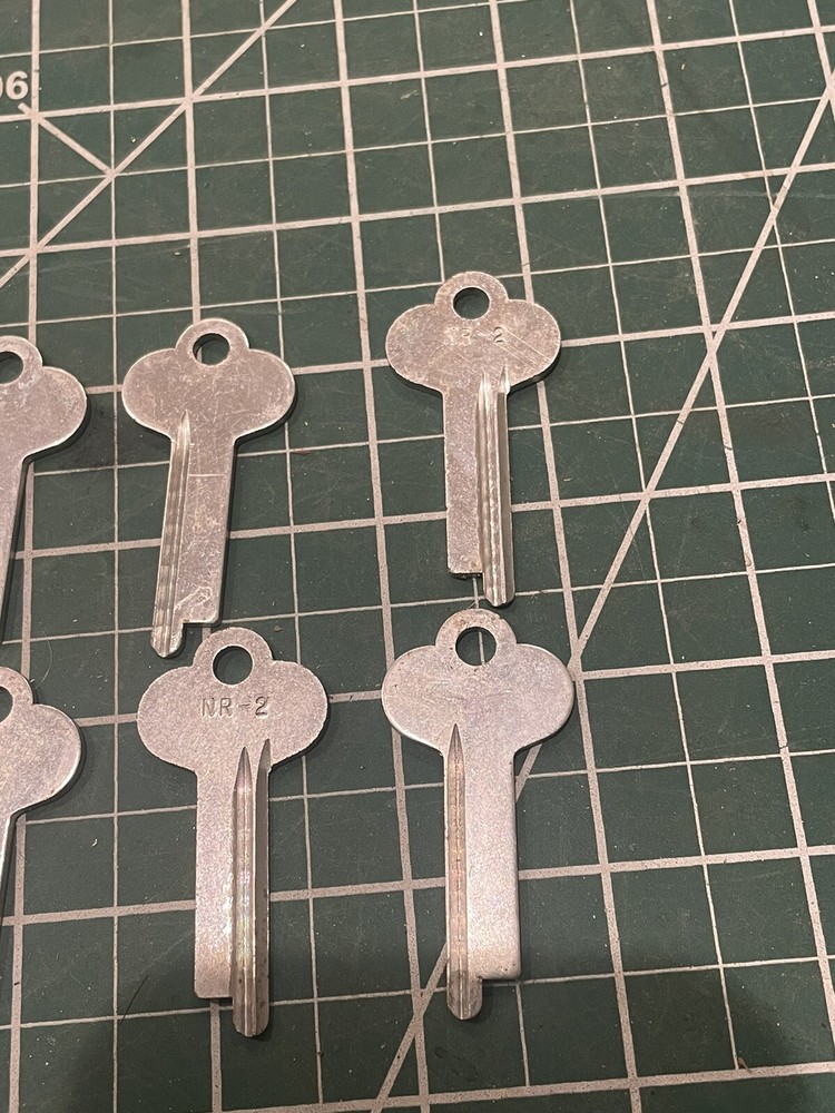 6 Flat Safty Deposit Drop Safe Keys Locksmith Lock Uncut