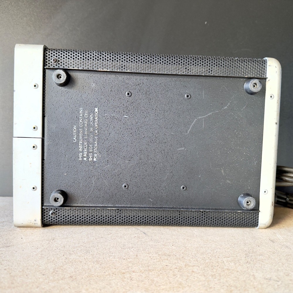 Gamma Scientific Model 220 Optical Source System Standard Lamp Source Unit