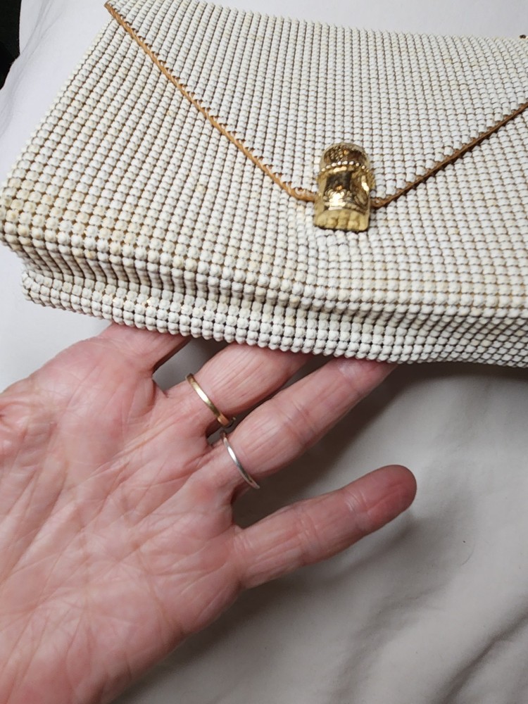 Vintage Whiting And Davis White Mesh Purse With Gold Chain Shoulder Strap