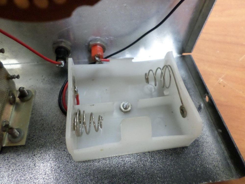 Vintage Simpson Model 29 Direct Current Volt Meter