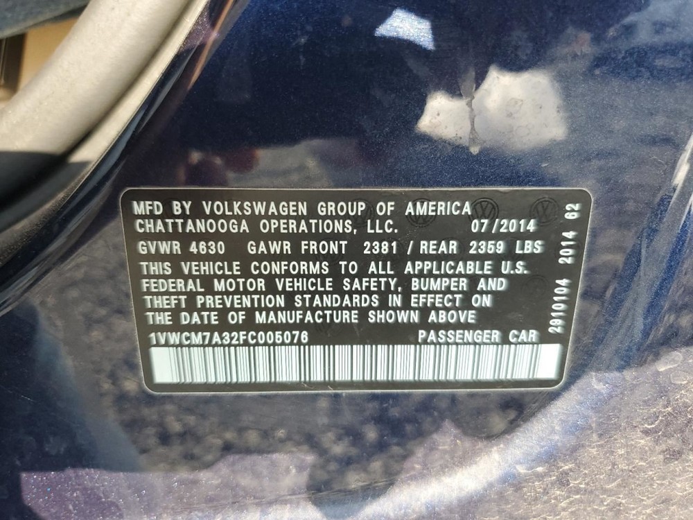 PASSAT 2015 Glove Box 4890396