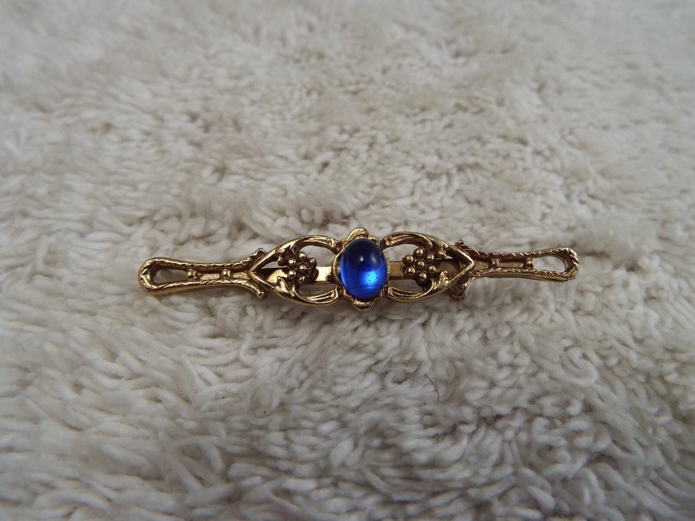 Goldtone Blue Bead Bar Pin (D49)