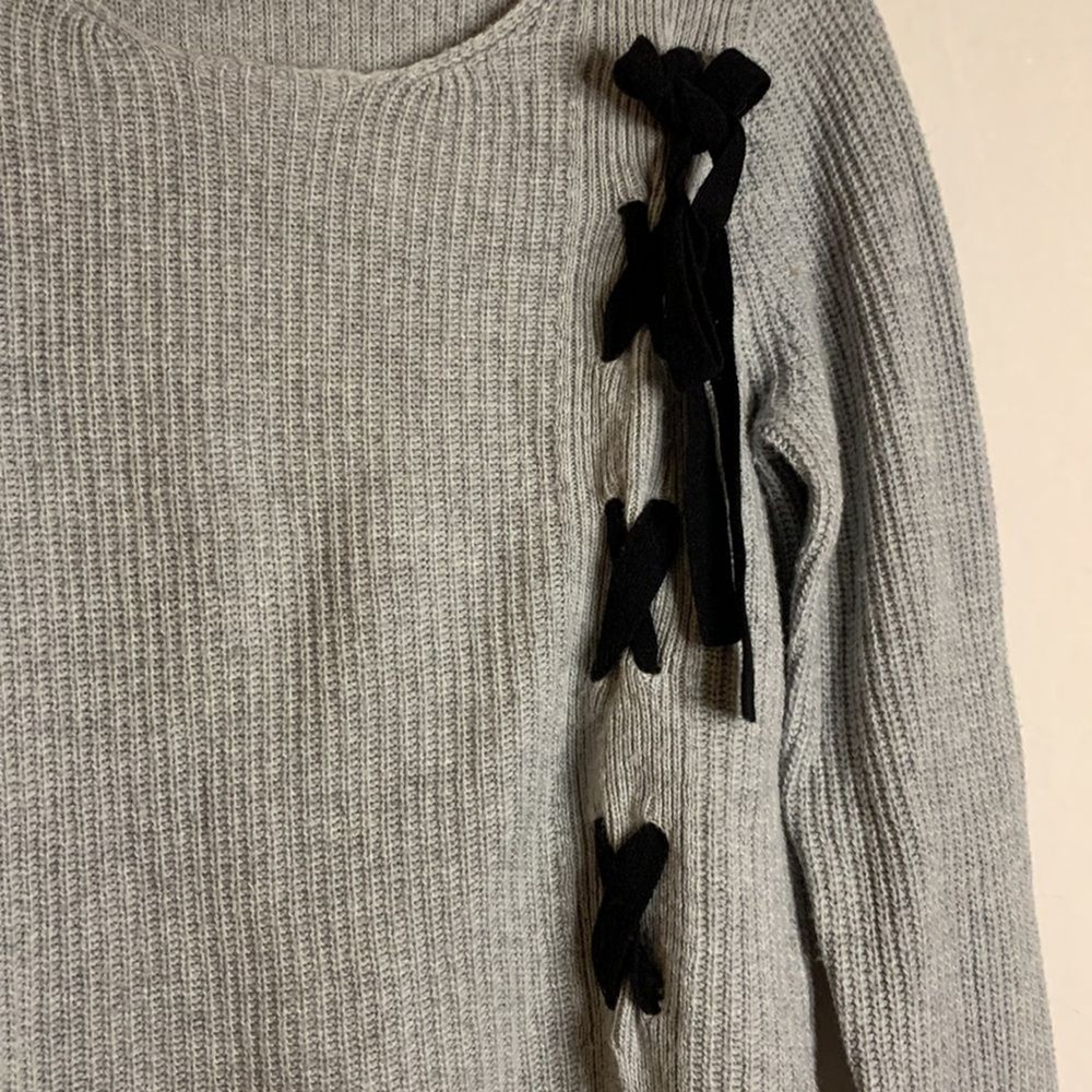 Halogen Wool Blend Pullover Gray Sweater Black Lace Up Size Small Petite