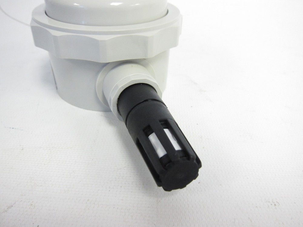 New Status SEM164 Humidity & Temperature Transmitter SEM164W3HP