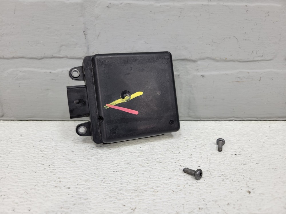2015-2017 Nissan Murano Driver Left Blind Spot Radar Sensor Warning OEM