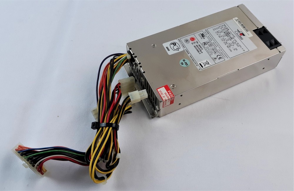 Zippy Technology P1A-6250P Power Supply