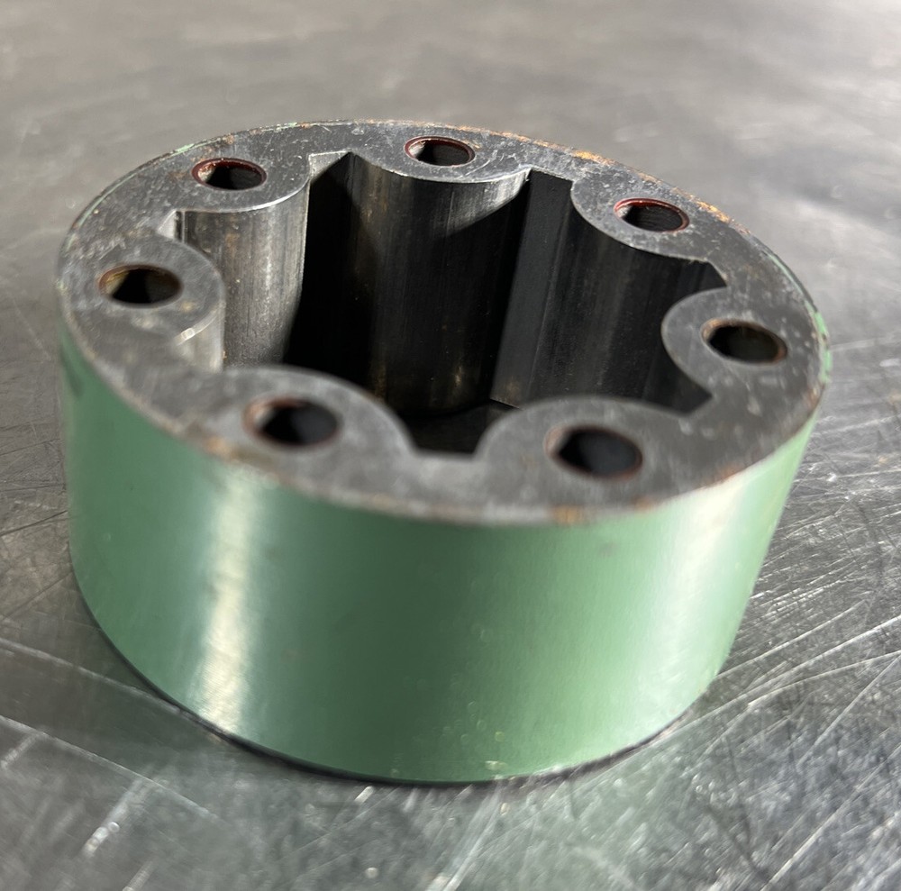 Used Surplus LAMINA HYDRAULIC MOTOR Fitting