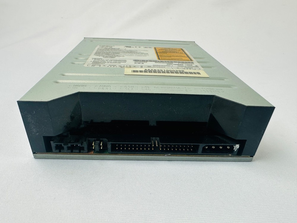 Creative Technology CD4834E CD-ROM Drive