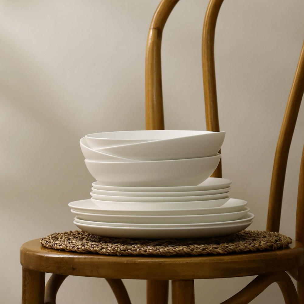 Taglio 12-Piece Dinnerware Set Bone China, Matte White