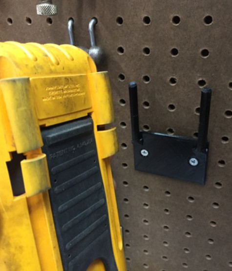 Fluke 87 III Multimeter Wall Mount Hanger