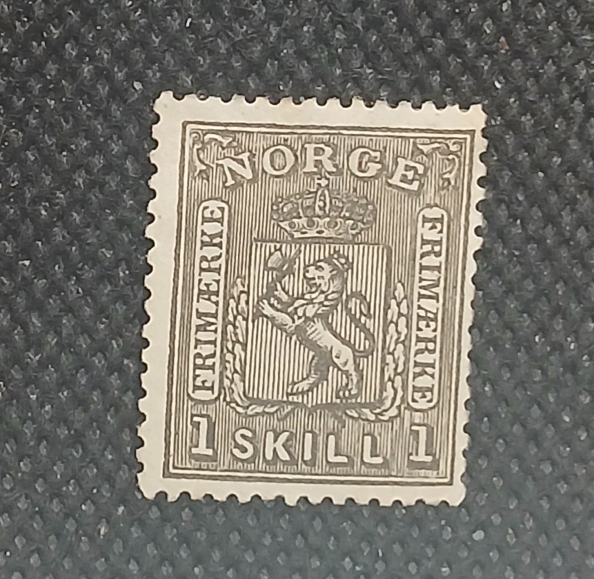 Norway 1868 Scott #11 Mint