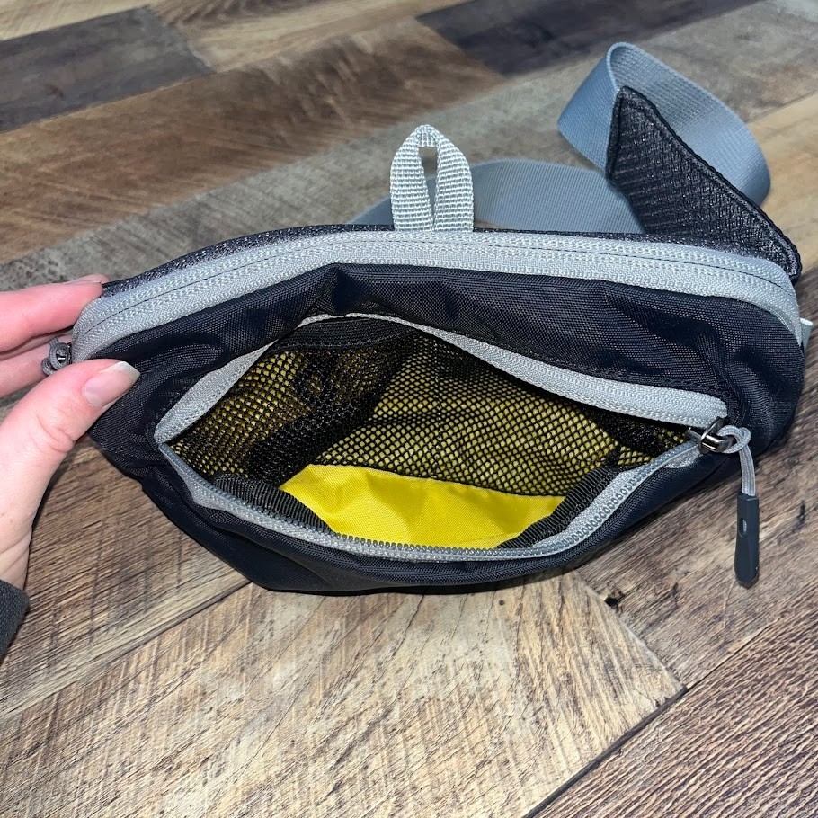 Mountainsmith Vibe Lumbar Pack- Used